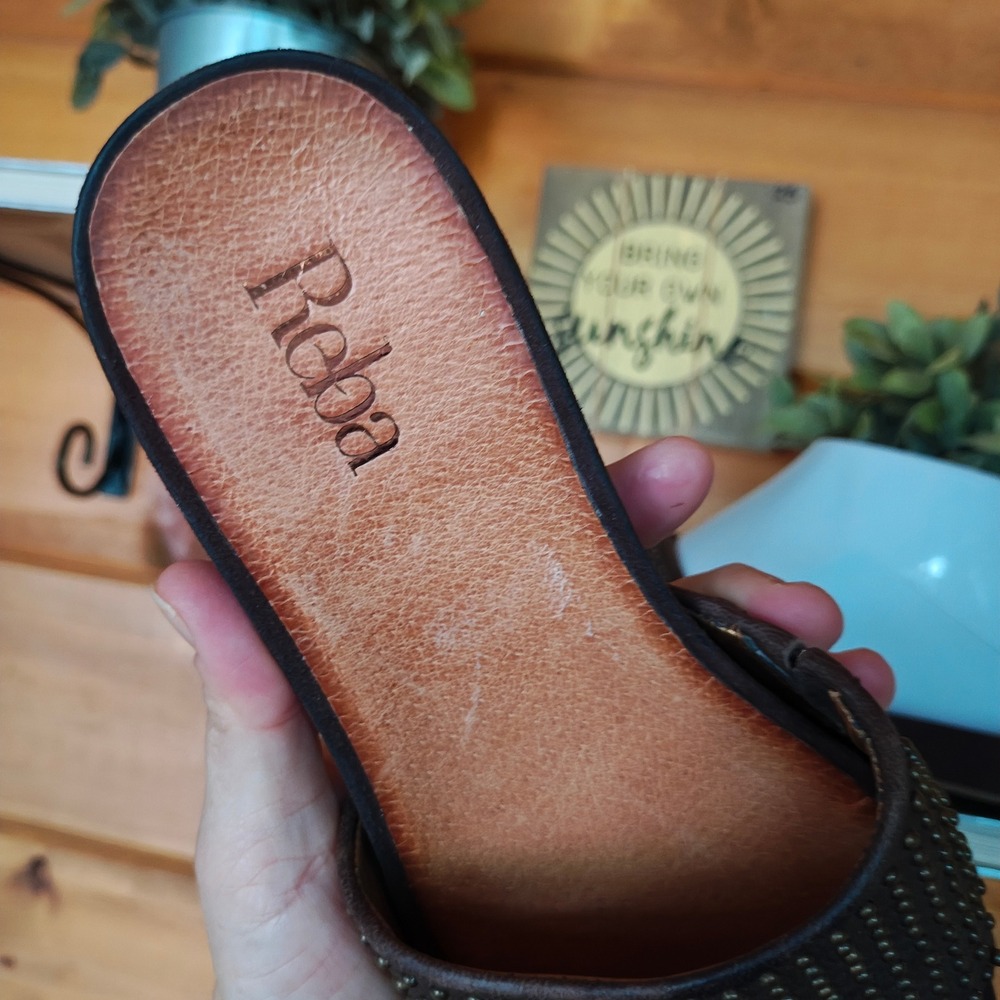 Reba Dark Brown Leather Studded Shoes Slide On Flat Sandals Boho Casual Sz 6.5M - Picture 10 of 11